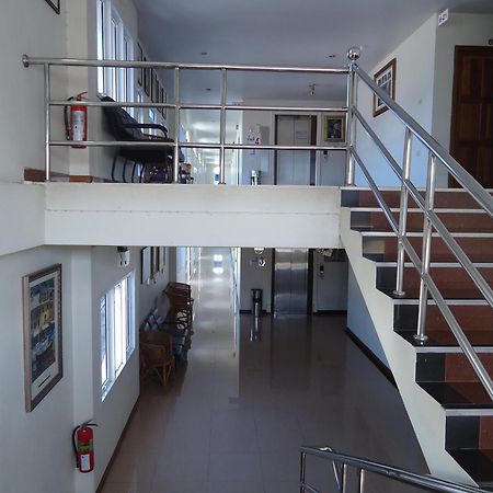 Phadaeng Hotel أوبونراتْشاتاني المظهر الخارجي الصورة