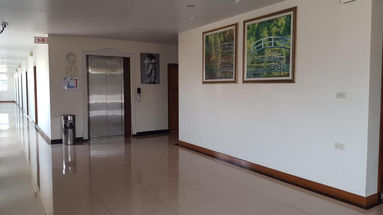 Phadaeng Hotel أوبونراتْشاتاني المظهر الخارجي الصورة